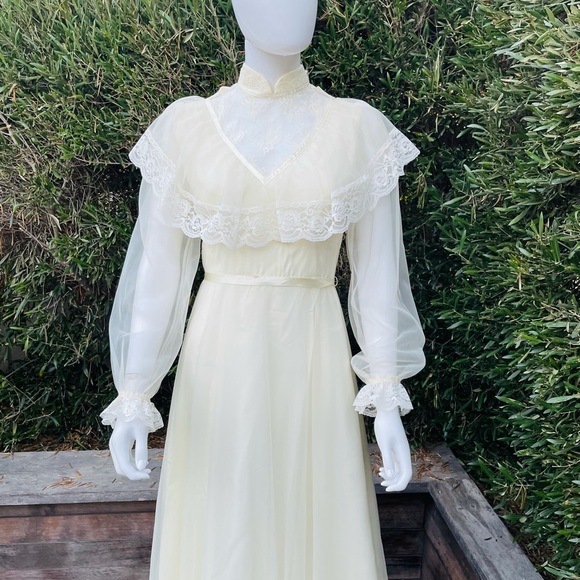 Vintage 1970’s Prairie Wedding Dress - Picture 2 of 14
